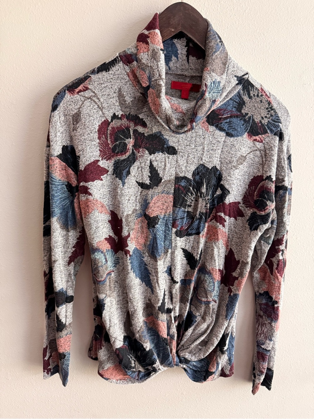 Jennifer Lopez Gray Floral Turtleneck Twist-Front Sweater